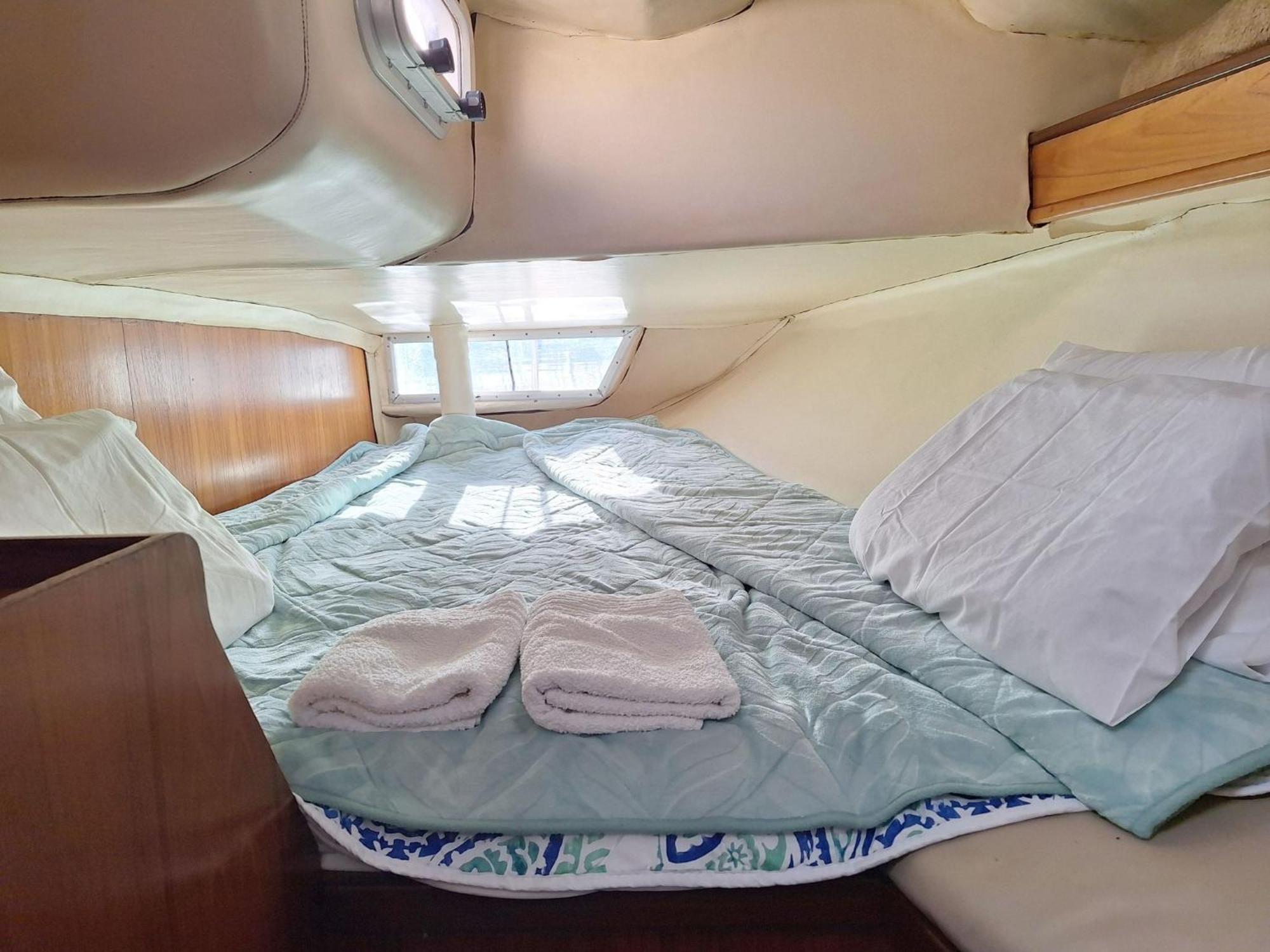 Be Local - Sleep Aboard The Santa Maria Sailing Boat In Lisbon Apartment Luaran gambar